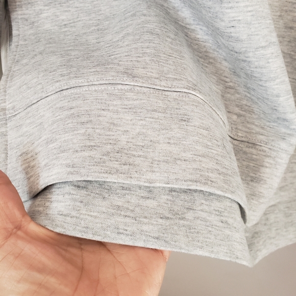 Club Monaco women's light grey high low oversized sweatshirt size XS - Picture 7 of 11